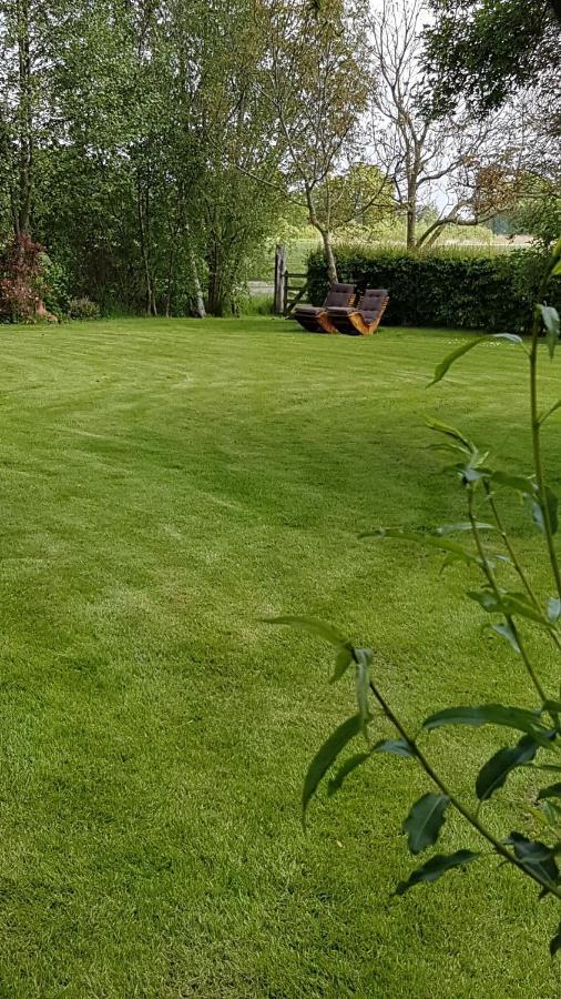 Nijeveen Bij Ons Op 20 Bed & Breakfast エクステリア 写真