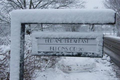 Nijeveen Bij Ons Op 20 Bed & Breakfast エクステリア 写真